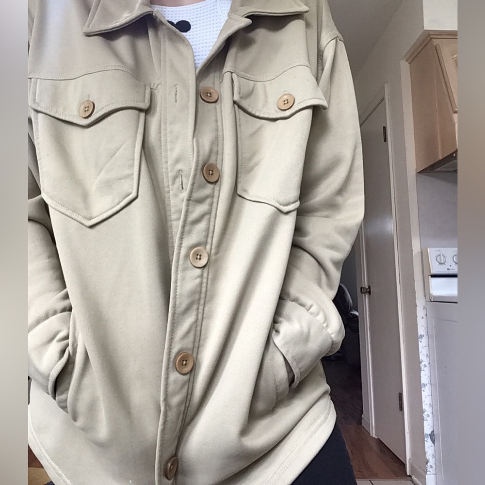 Tan oversized cargo jacket